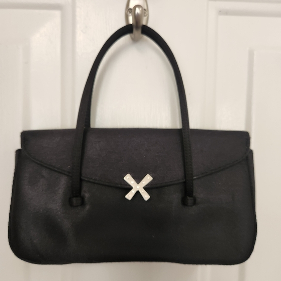 XOXO Black Mini Bag Sophisticated Design - Picture 1 of 9
